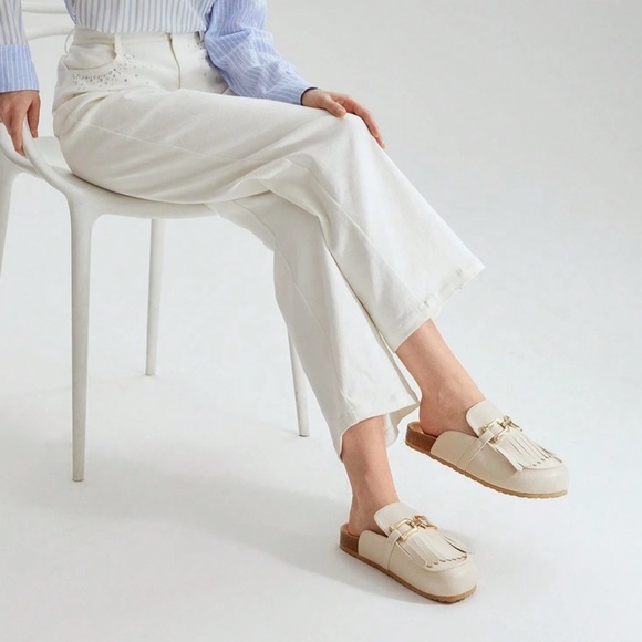 Zara Womens Beige Cream leather mules sandals with tassels & gold chain Sz 38 - Picture 14 of 15